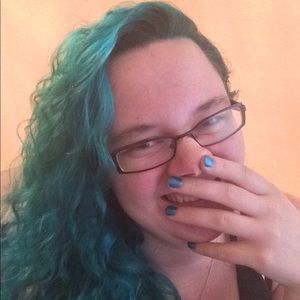 Meet your Posher, Kaitlynn